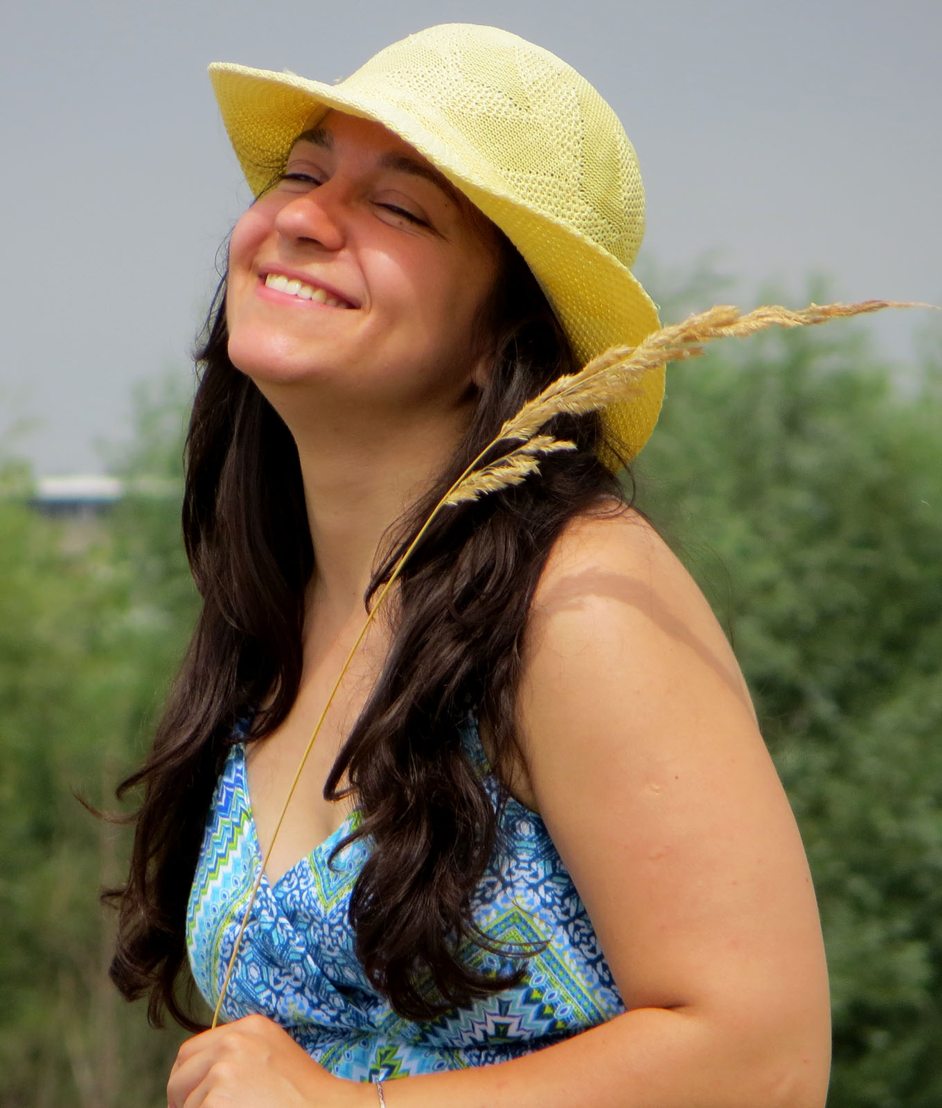 ljeto, klas, šešir, sunčani dan, osmijeh