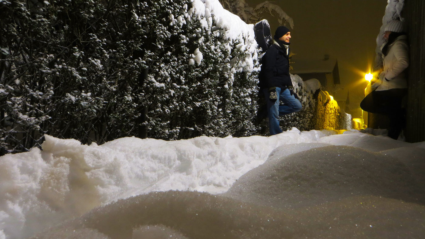 zima, snijeg, svjetlucavo, netaknuti snijeg, puteljak, kaputić, čarolija, zvijezda, Božić