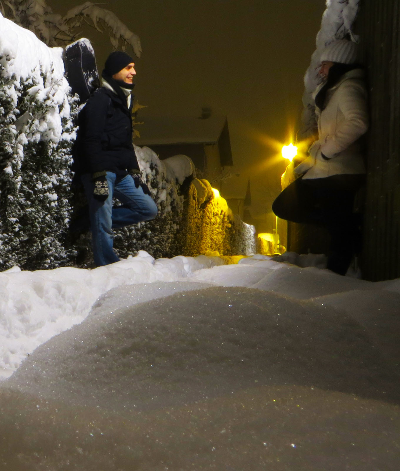 zima, snijeg, svjetlucavo, netaknuti snijeg, puteljak, kaputić, čarolija, zvijezda, Božić