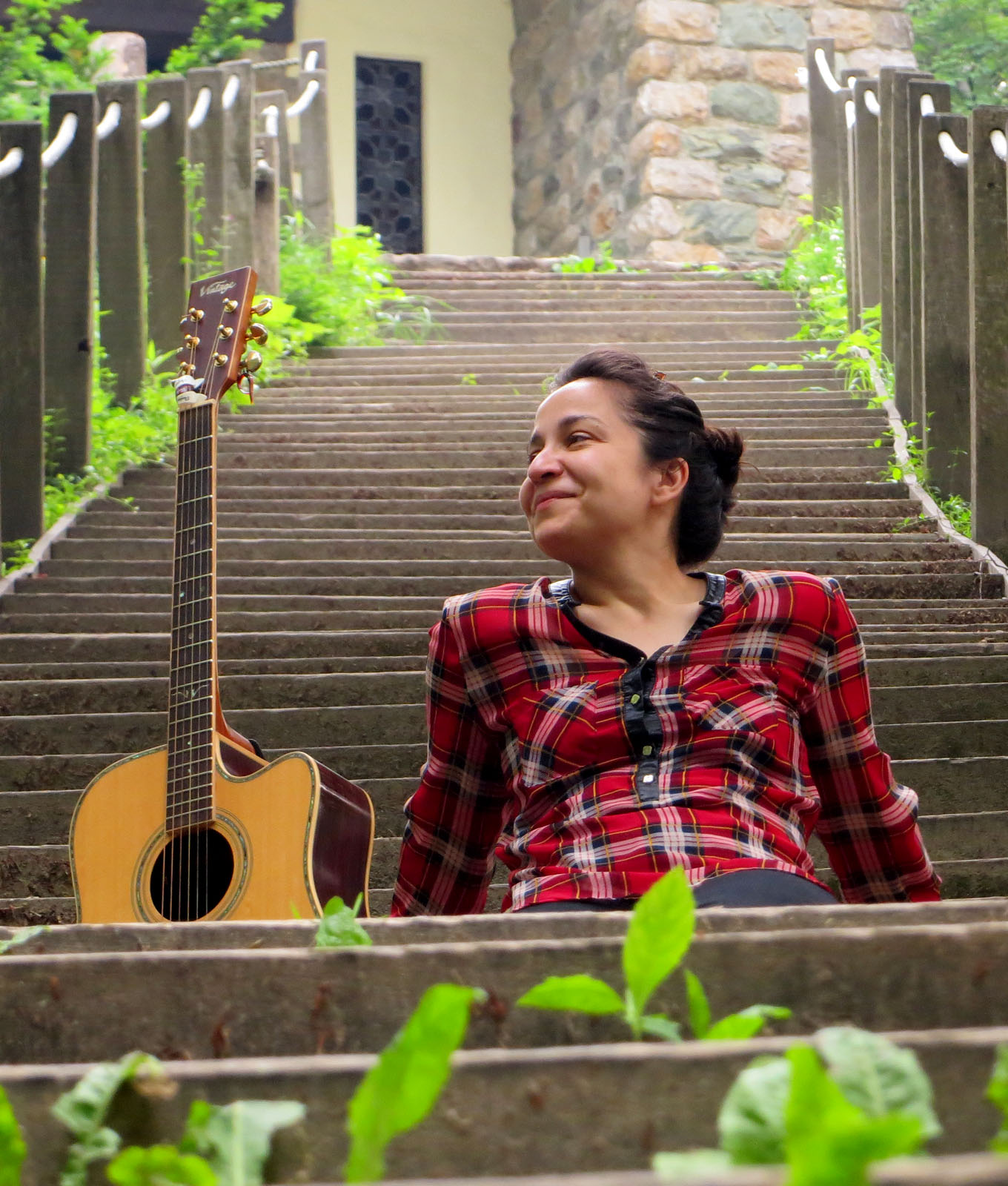 stepenice, rukohvat, gitarist, sljemenska kapela, Zagreb, planinarenje